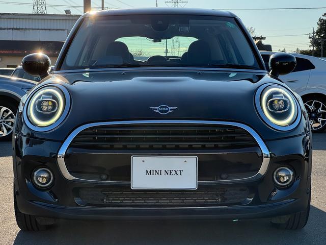 MINI クーパー デジタルPKG ペッパーPKG ヘッドアップD Dアシスト タッチパネルナビ リヤkメラ 15インチAW シートヒーター コンフォートアクセスLEDヘッドライト 1オーナー 禁煙車(7枚目)