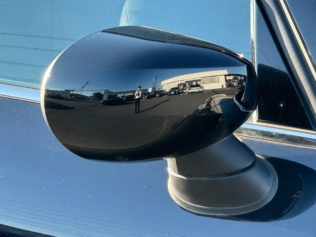 MINI クーパー デジタルPKG ペッパーPKG ヘッドアップD Dアシスト タッチパネルナビ リヤkメラ 15インチAW シートヒーター コンフォートアクセスLEDヘッドライト 1オーナー 禁煙車(55枚目)