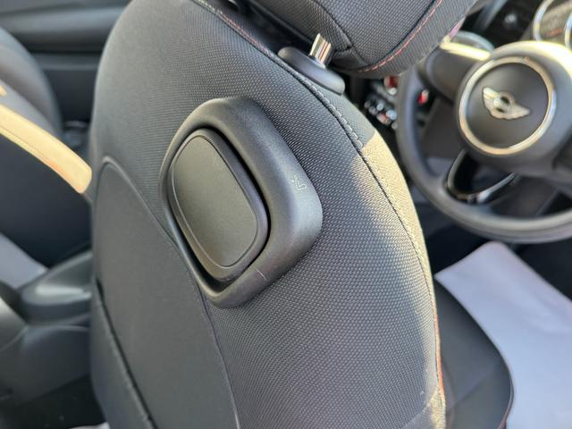 �I�����C�����k�����{���I������ɂ��Ȃ���ł��C�ɂȂ邨�Ԃ��`�F�b�N�ł��܂��B�܂��͖����_�C��������C�ɂȂ邨�Ԃɂ��āu�I�����C�����k��]�v�Ƃ��⍇���������B