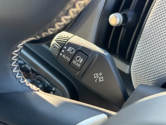 ＭＩＮＩ クーパーＳ　フェイバリット・トリム　弊社レンタ登録デモカー　Ｍパッケージ　ベスキンベージュシート　シートヒーター　ステアリングヒーター　タッチパネルナビ　全周囲カメラ　ハーマンカードン　ヘッドアップＤ　ＡＣＣ　Ｄアシスト　１８ＡＷ　禁煙（51枚目）