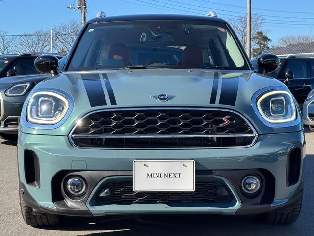 ＭＩＮＩ クーパーＳＤクロスオーバーオール４　クラシックトリム　デジタルＰＫＧ　タッチパネルナビ　リヤカメラ　アップルカープレイ　モルトブラウン革電動シート　シートヒーター　電動リヤゲート　１８ＡＷ　ヘッドアップＤ　ＡＣＣ　Ｄアシスト　ＥＴＣ　１オーナ　禁煙車（7枚目）