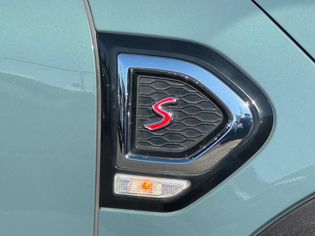 ＭＩＮＩ クーパーＳＤクロスオーバーオール４　クラシックトリム　デジタルＰＫＧ　タッチパネルナビ　リヤカメラ　アップルカープレイ　モルトブラウン革電動シート　シートヒーター　電動リヤゲート　１８ＡＷ　ヘッドアップＤ　ＡＣＣ　Ｄアシスト　ＥＴＣ　１オーナ　禁煙車（14枚目）