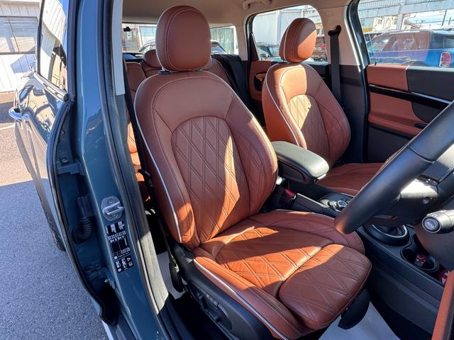 ＭＩＮＩ クーパーＳＤクロスオーバーオール４　クラシックトリム　デジタルＰＫＧ　タッチパネルナビ　リヤカメラ　アップルカープレイ　モルトブラウン革電動シート　シートヒーター　電動リヤゲート　１８ＡＷ　ヘッドアップＤ　ＡＣＣ　Ｄアシスト　ＥＴＣ　１オーナ　禁煙車（32枚目）