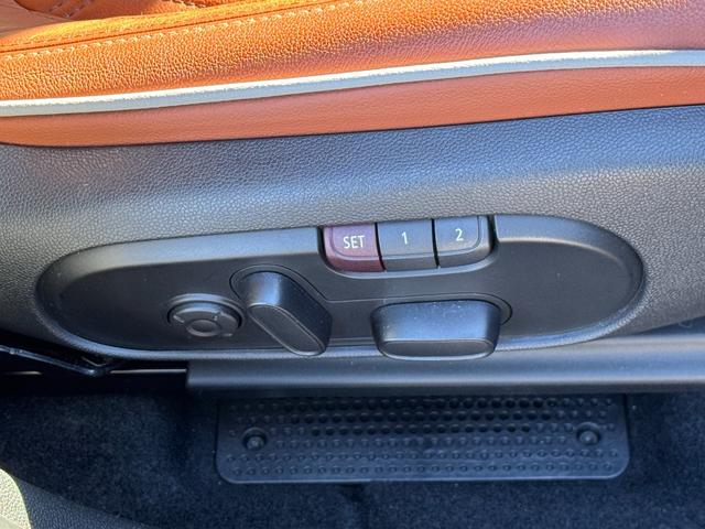 ＭＩＮＩ クーパーＳＤクロスオーバーオール４　クラシックトリム　デジタルＰＫＧ　タッチパネルナビ　リヤカメラ　アップルカープレイ　モルトブラウン革電動シート　シートヒーター　電動リヤゲート　１８ＡＷ　ヘッドアップＤ　ＡＣＣ　Ｄアシスト　ＥＴＣ　１オーナ　禁煙車（33枚目）