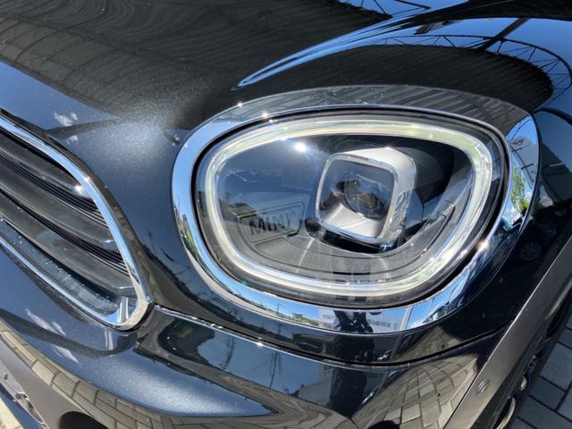 クーパーD クロスオーバー エッセンシャル・トリム スペシャルパッケージ クルーズコントロール ドライブA マルチ液晶メーター ブラックレザー コンフォートアクセス アンビエントライト Blue Tooth ミュージックサーバー 1オーナー 禁煙車(12枚目)