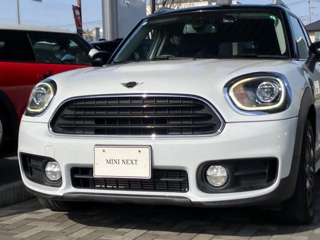 ＭＩＮＩ クーパーＤクロスオバオール４ファストＰエッセンシャル　禁煙車　ドライビングアシスト　アクティブクルーズコントロール　コンフォートアクセス　電動リアハッチゲート　ＥＴＣ２，０　シートヒーター（6枚目）