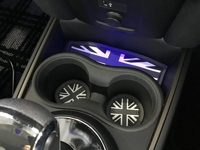 ＭＩＮＩ クーパーＤ　クロスオーバー　クラシック・トリム　アクティブクルーズコントロール　ドライブアシスト　ＬＥＤヘッドライト　リアカメラ　前後パークディスタンスコントロール　アンビエントライト　ワイヤレス充電　コンフォートアクセス　電動リアゲート　ＥＴＣ（35枚目）