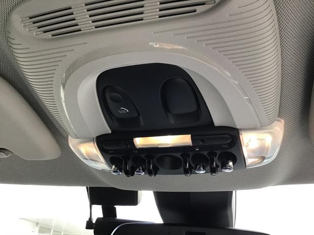 ＭＩＮＩ クーパーＤ　クロスオーバー　クラシック・トリム　アクティブクルーズコントロール　ドライブアシスト　ＬＥＤヘッドライト　リアカメラ　前後パークディスタンスコントロール　アンビエントライト　ワイヤレス充電　コンフォートアクセス　電動リアゲート　ＥＴＣ（43枚目）