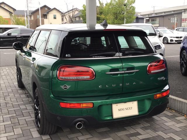 ＭＩＮＩ クーパーＤ　クラブマン　クラシック・トリム　ＬＥＤヘッドライト　クルーズコントロール　ドライブアシスト　リアカメラ　前後パークディスタンスコントロール　コンフォートアクセス　アンビエントライト　アップルカープレイ　ＥＴＣ車載器　クラシックトリム（3枚目）