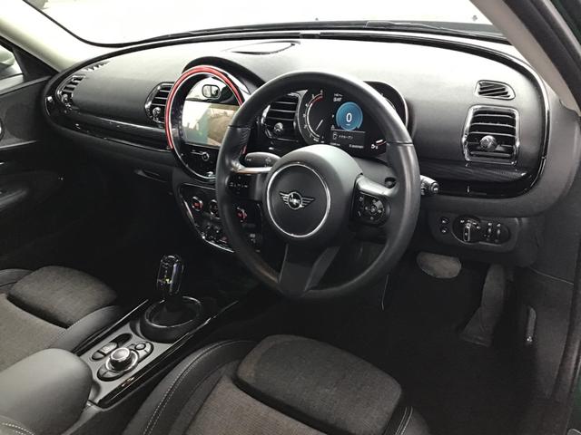 ＭＩＮＩ クーパーＤ　クラブマン　クラシック・トリム　ＬＥＤヘッドライト　クルーズコントロール　ドライブアシスト　リアカメラ　前後パークディスタンスコントロール　コンフォートアクセス　アンビエントライト　アップルカープレイ　ＥＴＣ車載器　クラシックトリム（18枚目）