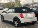 ＭＩＮＩ クーパー　コンバーチブル　クラシック・トリム　ワンオーナー　禁煙車　カメラパッケージ　ペッパーパッケージ　ドライビングアシスト　ブラウンレザー　シートヒーター　コンフォートアクセス　ＥＴＣ２．０　アンビエントライト　ＵＳＢ　クリアランスソナー（6枚目）