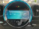 クーパーＳＤクロスオーバーオール４　クラシックトリム　禁煙車　ドライビングアシスト　アクティブクルーズコントロール　ＨＤＤタッチパネルナビ　リアビューカメラ　コンフォートアクセス　ＥＴＣ２，０　アンビエントライト　ワイヤレスチャージ　社外ＴＶチューナー（37枚目）