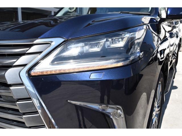 ＬＸ ＬＸ５７０　法人１オーナー禁煙車　マークレビンソン　１２．３インチワイドディスプレイ＆リアエンタ　サンルーフ　コンソールＣＯＯＬＢＯＸ　アイボリー革シート　パワーシート　シートヒーター＆クーラー　２１インチＡＷ（12枚目）