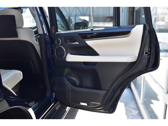ＬＸ ＬＸ５７０　法人１オーナー禁煙車　マークレビンソン　１２．３インチワイドディスプレイ＆リアエンタ　サンルーフ　コンソールＣＯＯＬＢＯＸ　アイボリー革シート　パワーシート　シートヒーター＆クーラー　２１インチＡＷ（22枚目）