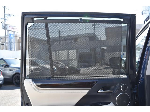 ＬＸ ＬＸ５７０　法人１オーナー禁煙車　マークレビンソン　１２．３インチワイドディスプレイ＆リアエンタ　サンルーフ　コンソールＣＯＯＬＢＯＸ　アイボリー革シート　パワーシート　シートヒーター＆クーラー　２１インチＡＷ（26枚目）