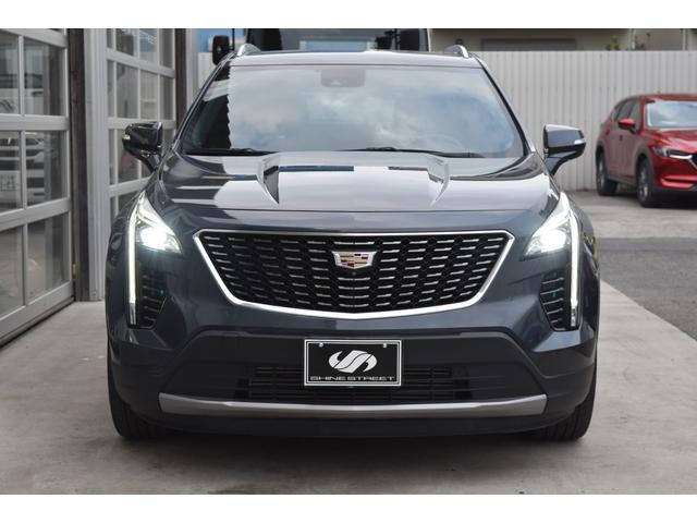 キャデラックその他 ＸＴ４　Ｐｒｅｍｉｕｍ　Ｌｕｘｕｒｙ　ＡＷＤ　パノラマルーフ　ハンズフリーパワーリフトゲート　レザーシート　ＬＥＤヘッドランプ　ルーフレール　イルミネーティングドアハンドル　メモリーパッケージ　アルミインテリアトリム　法人１オーナー禁煙車（2枚目）