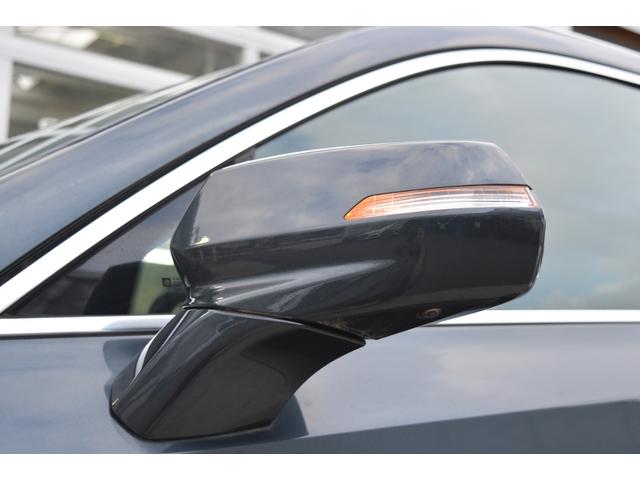 キャデラックその他 ＸＴ４　Ｐｒｅｍｉｕｍ　Ｌｕｘｕｒｙ　ＡＷＤ　パノラマルーフ　ハンズフリーパワーリフトゲート　レザーシート　ＬＥＤヘッドランプ　ルーフレール　イルミネーティングドアハンドル　メモリーパッケージ　アルミインテリアトリム　法人１オーナー禁煙車（10枚目）