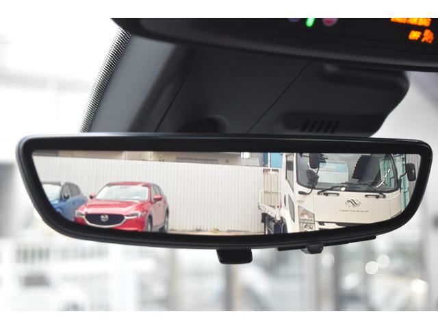 キャデラックその他 ＸＴ４　Ｐｒｅｍｉｕｍ　Ｌｕｘｕｒｙ　ＡＷＤ　パノラマルーフ　ハンズフリーパワーリフトゲート　レザーシート　ＬＥＤヘッドランプ　ルーフレール　イルミネーティングドアハンドル　メモリーパッケージ　アルミインテリアトリム　法人１オーナー禁煙車（27枚目）