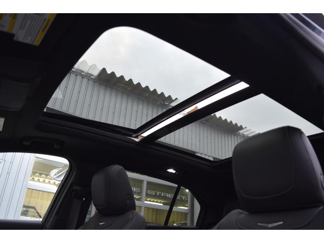 キャデラックその他 ＸＴ４　Ｐｒｅｍｉｕｍ　Ｌｕｘｕｒｙ　ＡＷＤ　パノラマルーフ　ハンズフリーパワーリフトゲート　レザーシート　ＬＥＤヘッドランプ　ルーフレール　イルミネーティングドアハンドル　メモリーパッケージ　アルミインテリアトリム　法人１オーナー禁煙車（44枚目）