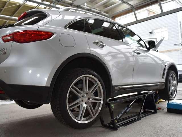 キャデラックその他 ＸＴ４　Ｐｒｅｍｉｕｍ　Ｌｕｘｕｒｙ　ＡＷＤ　パノラマルーフ　ハンズフリーパワーリフトゲート　レザーシート　ＬＥＤヘッドランプ　ルーフレール　イルミネーティングドアハンドル　メモリーパッケージ　アルミインテリアトリム　法人１オーナー禁煙車（61枚目）