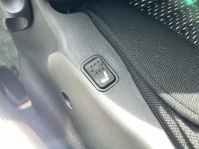 アルファ１４７ ＧＴＡ　禁煙車	左ハンドル　フロア６ＭＴ（26枚目）
