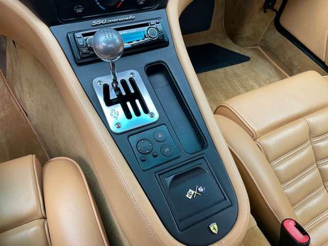 550 マラネロ 6速MT 正規ディーラー車 ロッソコルサ オリジナル(39枚目)