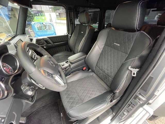 Gクラス G550 4×4 スクエアード 正規D車 4WD 受注生産モデル OP外装色 デジーノマグノプラチナムマット カーボン製オーバーフェンダー ツインサスペンション ドア開閉連動電動サイドステップ 360度カメラ(26枚目)