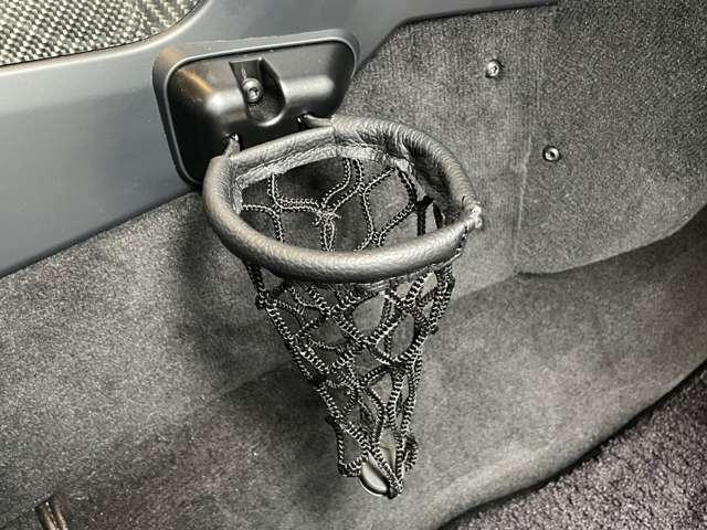 Gクラス G550 4×4 スクエアード 正規D車 4WD 受注生産モデル OP外装色 デジーノマグノプラチナムマット カーボン製オーバーフェンダー ツインサスペンション ドア開閉連動電動サイドステップ 360度カメラ(41枚目)