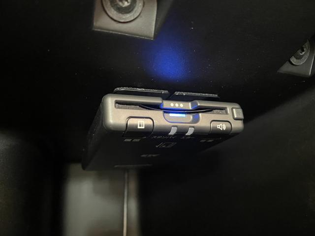 トゥインゴ ＥＤＣ　キャンバストップ　アップルカープレイ＆アンドロイドオート　車線逸脱警告　ＵＳＢ　Ｂｌｕｅｔｏｏｔｈ接続　ＬＥＤライト　ＥＴＣ　ドラレコ　バックソナー　純正ＡＷ　キーレス（45枚目）