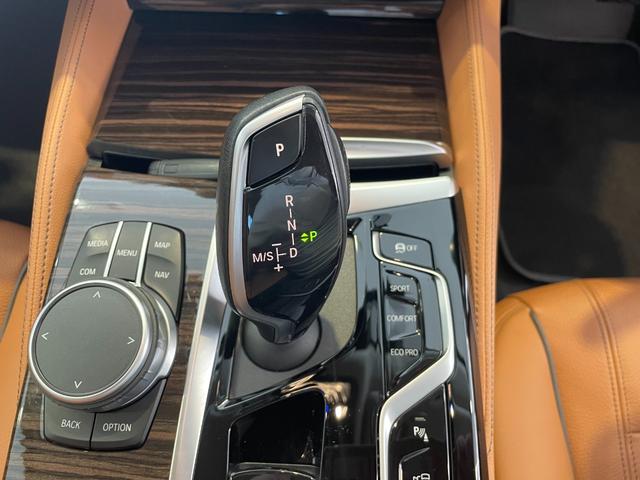 ５シリーズ ５２３ｄ　ｘＤｒｉｖｅ　ラグジュアリー　ＥＤジョイ＋　純正ナビＴＶ　Ｂｌｕｅｔｏｏｔｈ接続　全周囲カメラバックモニター　ドラレコ前後　ミラーＥＴＣ　パーキングアシスト　ドライビングアシスト　ＬＥＤライト　ブラウンレザーパワーシート　シートヒーター（11枚目）