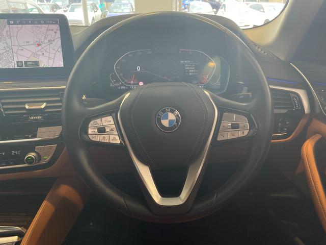 ５シリーズ ５２３ｄ　ｘＤｒｉｖｅ　ラグジュアリー　ＥＤジョイ＋　純正ナビＴＶ　Ｂｌｕｅｔｏｏｔｈ接続　全周囲カメラバックモニター　ドラレコ前後　ミラーＥＴＣ　パーキングアシスト　ドライビングアシスト　ＬＥＤライト　ブラウンレザーパワーシート　シートヒーター（16枚目）