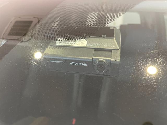 シエンタ ハイブリッドＧ　クエロ　ＴＲＤエアロ／ナビＴＶ／ＤＶＤ／Ｂｌｕｅｔｏｏｔｈ／ＵＳＢ／ＨＤＭＩ／ＥＴＣ／全方位カメラ／ドライブレコーダー前後連動／ＴＶキャンセラー／両側Ｐスライドドア／シートヒーター／ＬＥＤライト／フォグ（51枚目）