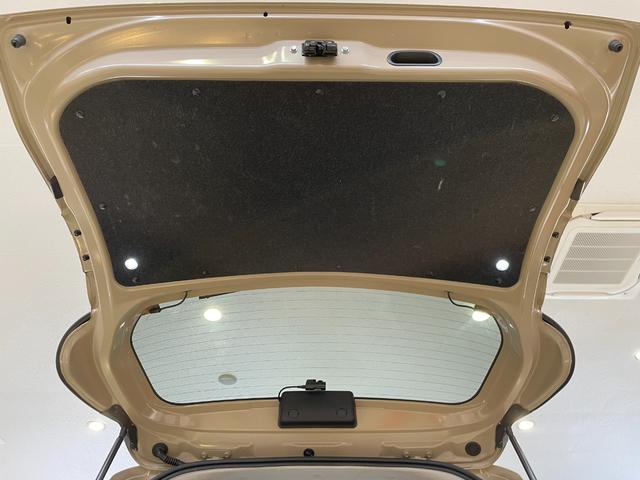 シエンタ ハイブリッドＧ　クエロ　ＴＲＤエアロ／ナビＴＶ／ＤＶＤ／Ｂｌｕｅｔｏｏｔｈ／ＵＳＢ／ＨＤＭＩ／ＥＴＣ／全方位カメラ／ドライブレコーダー前後連動／ＴＶキャンセラー／両側Ｐスライドドア／シートヒーター／ＬＥＤライト／フォグ（54枚目）