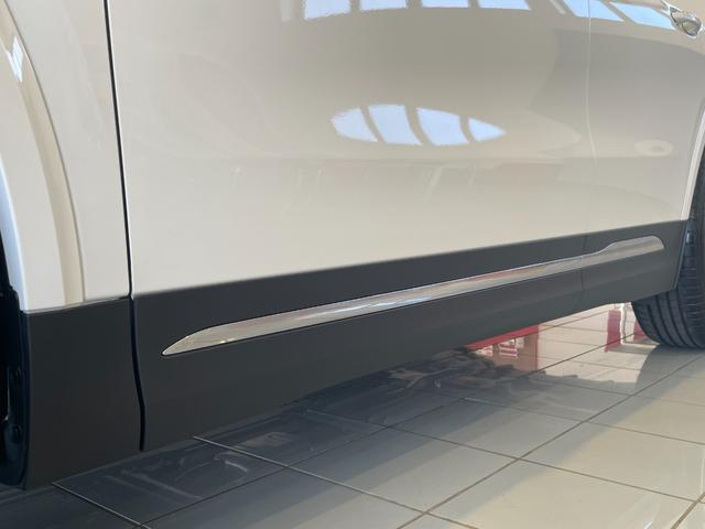 GLAクラス GLA200d 4マチック AMGラインパッケージ 黒革メモリー付パワーシート/シートヒーター/ナビTV/Bluetooth/USB/360°カメラ/ETC/オートトランク/ワイヤレス充電/LEDライト/ACC/ブラスポ/ルーフレール/保証継承(32枚目)