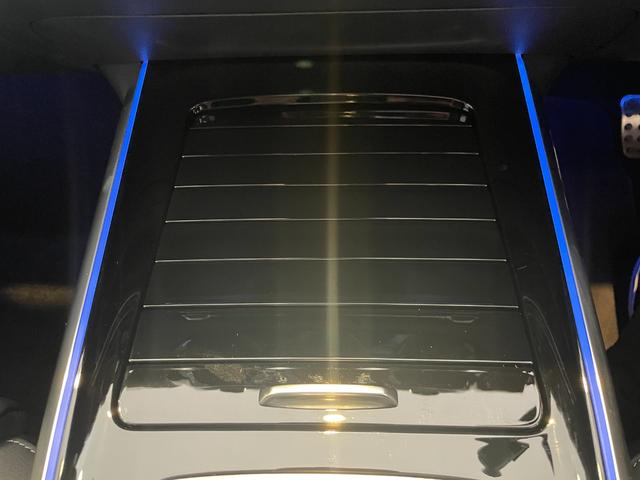 GLAクラス GLA200d 4マチック AMGラインパッケージ 黒革メモリー付パワーシート/シートヒーター/ナビTV/Bluetooth/USB/360°カメラ/ETC/オートトランク/ワイヤレス充電/LEDライト/ACC/ブラスポ/ルーフレール/保証継承(44枚目)
