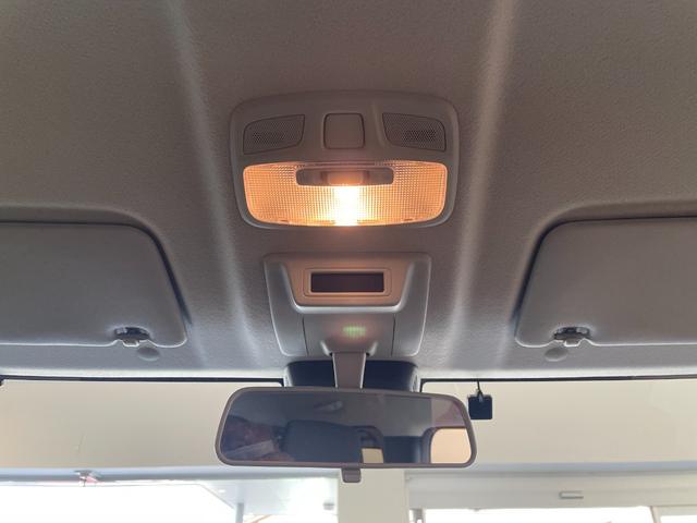 ジムニーシエラ ＪＣ　純正ナビＴＶ／ＤＶＤ／Ｂｌｕｅｔｏｏｔｈ／ＵＳＢ／バックモニター／ＥＴＣ／オプショングリル／スペアタイヤカバー／サイドバイザー／フロアマット／フロアライト／クルコン／デュアルセンサーブレーキサポート（12枚目）