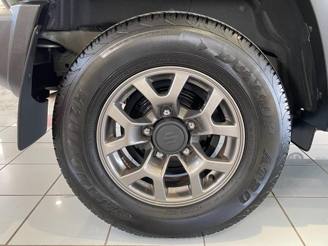 ジムニーシエラ ＪＣ　純正ナビＴＶ／ＤＶＤ／Ｂｌｕｅｔｏｏｔｈ／ＵＳＢ／バックモニター／ＥＴＣ／オプショングリル／スペアタイヤカバー／サイドバイザー／フロアマット／フロアライト／クルコン／デュアルセンサーブレーキサポート（22枚目）