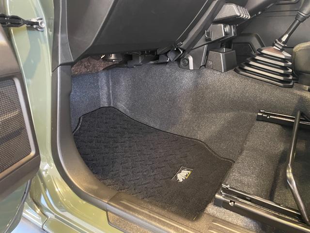 ジムニーシエラ ＪＣ　純正ナビＴＶ／ＤＶＤ／Ｂｌｕｅｔｏｏｔｈ／ＵＳＢ／バックモニター／ＥＴＣ／オプショングリル／スペアタイヤカバー／サイドバイザー／フロアマット／フロアライト／クルコン／デュアルセンサーブレーキサポート（59枚目）