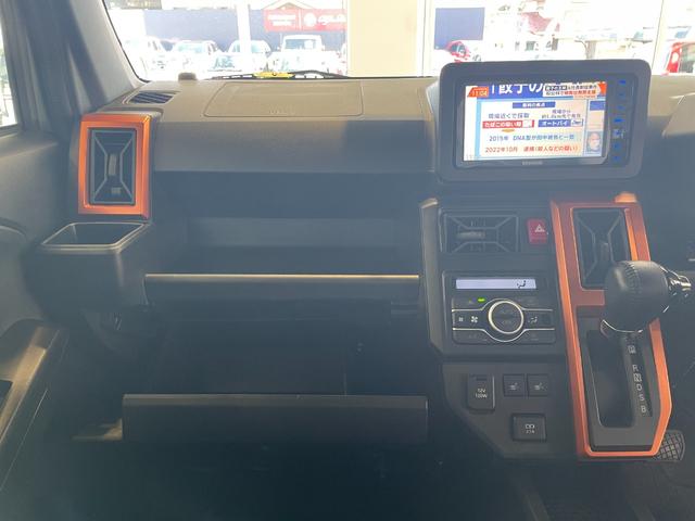 ご覧いただきありがとうございます。車両詳細等お気軽に店舗スタッフまでお問い合わせください。通話無料の専用フリーダイヤルもご用意しております【００７８−６０４３−８２２１】ぜひご利用ください。