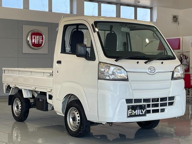 ご覧いただきありがとうございます。車両詳細等お気軽に店舗スタッフまでお問い合わせください。通話無料の専用フリーダイヤルもご用意しております【００７８−６０４３−８２２１】ぜひご利用ください。