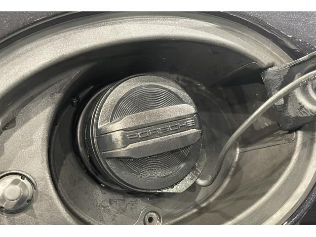 ９１１ ９１１カレラ　スポーツクロノＰＫＧ／スポーツエクゾースト／２０インチ２１インチカレラＳホイール／ドラレコ前後／バックカメラ／３６０度カメラ／レッドレザー／プライバシーガラス／１４ｗａｙスポーツシート／保証継承（18枚目）