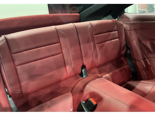 ９１１ ９１１カレラ　スポーツクロノＰＫＧ／スポーツエクゾースト／２０インチ２１インチカレラＳホイール／ドラレコ前後／バックカメラ／３６０度カメラ／レッドレザー／プライバシーガラス／１４ｗａｙスポーツシート／保証継承（27枚目）