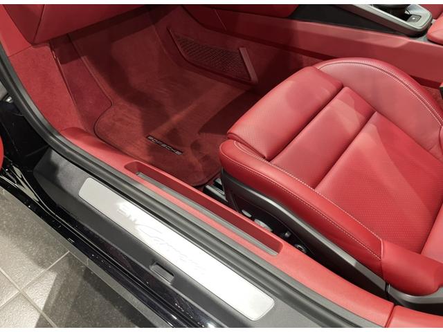 ９１１ ９１１カレラ　スポーツクロノＰＫＧ／スポーツエクゾースト／２０インチ２１インチカレラＳホイール／ドラレコ前後／バックカメラ／３６０度カメラ／レッドレザー／プライバシーガラス／１４ｗａｙスポーツシート／保証継承（31枚目）