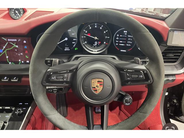 ９１１ ９１１カレラ　スポーツクロノＰＫＧ／スポーツエクゾースト／２０インチ２１インチカレラＳホイール／ドラレコ前後／バックカメラ／３６０度カメラ／レッドレザー／プライバシーガラス／１４ｗａｙスポーツシート／保証継承（39枚目）