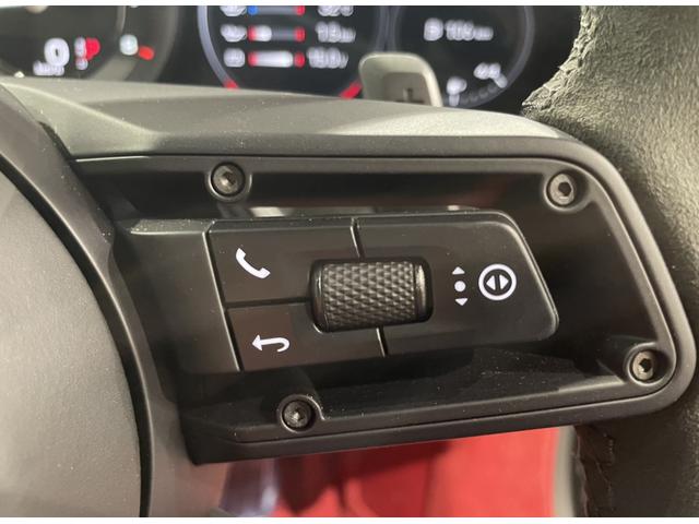 ９１１ ９１１カレラ　スポーツクロノＰＫＧ／スポーツエクゾースト／２０インチ２１インチカレラＳホイール／ドラレコ前後／バックカメラ／３６０度カメラ／レッドレザー／プライバシーガラス／１４ｗａｙスポーツシート／保証継承（42枚目）