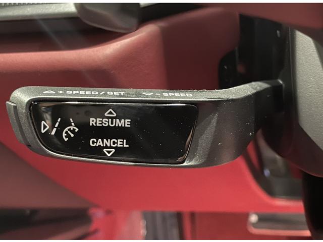 ９１１ ９１１カレラ　スポーツクロノＰＫＧ／スポーツエクゾースト／２０インチ２１インチカレラＳホイール／ドラレコ前後／バックカメラ／３６０度カメラ／レッドレザー／プライバシーガラス／１４ｗａｙスポーツシート／保証継承（44枚目）