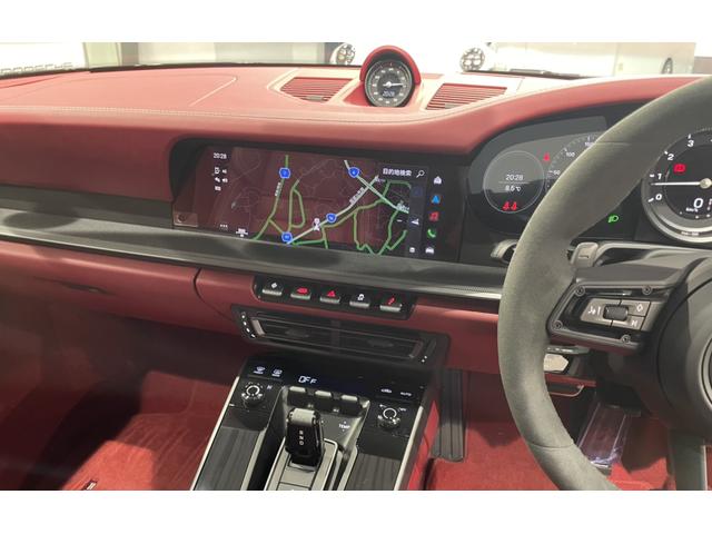 ９１１ ９１１カレラ　スポーツクロノＰＫＧ／スポーツエクゾースト／２０インチ２１インチカレラＳホイール／ドラレコ前後／バックカメラ／３６０度カメラ／レッドレザー／プライバシーガラス／１４ｗａｙスポーツシート／保証継承（46枚目）