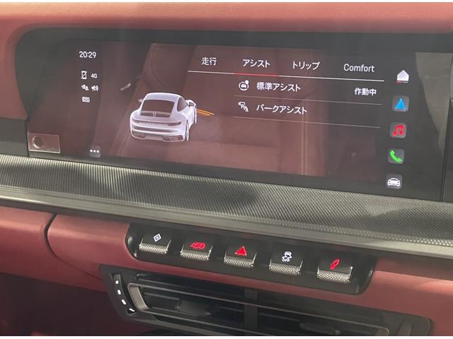 ９１１ ９１１カレラ　スポーツクロノＰＫＧ／スポーツエクゾースト／２０インチ２１インチカレラＳホイール／ドラレコ前後／バックカメラ／３６０度カメラ／レッドレザー／プライバシーガラス／１４ｗａｙスポーツシート／保証継承（56枚目）
