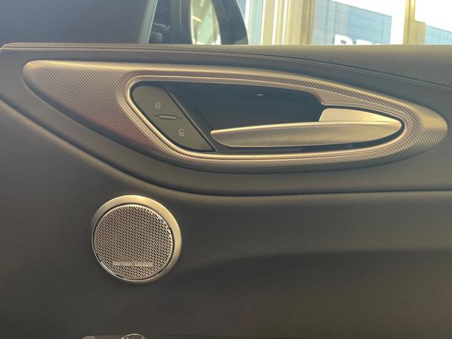 ジュリア ヴェローチェ　ディーラー管理試乗車　Ａｐｐｌｅ　Ｃａｒｐｌａｙ／Ａｎｄｒｏｉｄ　Ａｕｔｏ対応　ドライブレコーダー　ＥＴＣ付（26枚目）