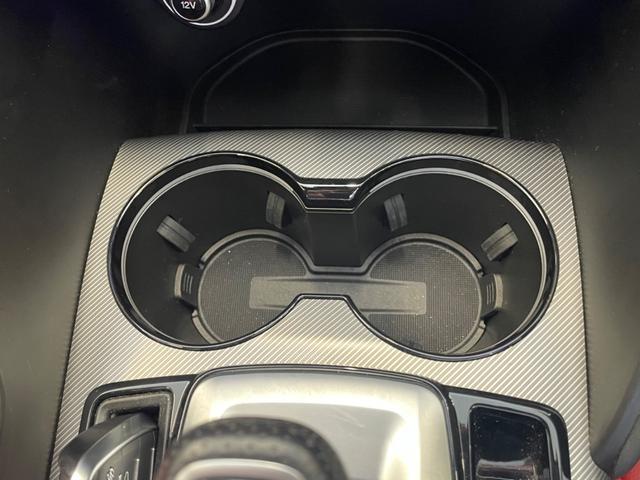 ジュリア ヴェローチェ　ディーラー管理試乗車　Ａｐｐｌｅ　Ｃａｒｐｌａｙ／Ａｎｄｒｏｉｄ　Ａｕｔｏ対応　ドライブレコーダー　ＥＴＣ付（34枚目）